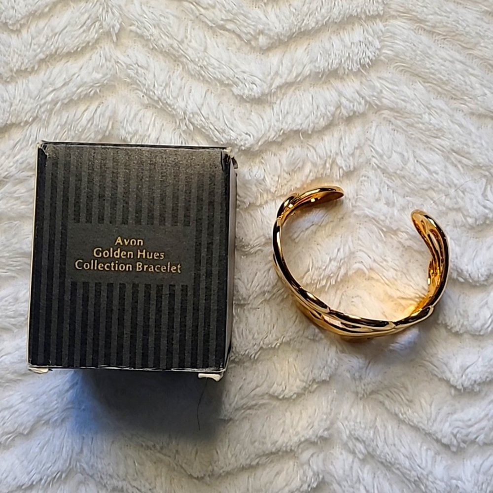 AVON Golden Hues Collection Bracelet